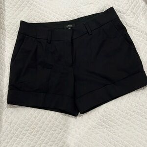 Ariztia block shorts Babaton Tailored in a size 6